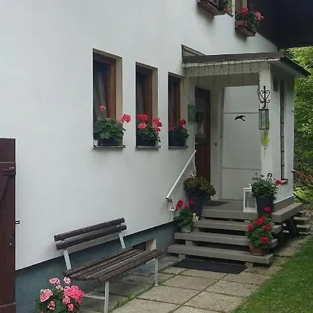 Haus-erzberg *