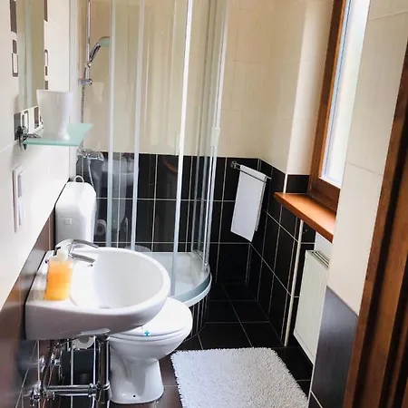 Haus-erzberg Alojamento de Acomodação e Pequeno-almoço Vordernberg