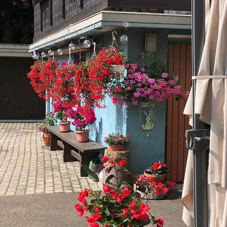 Haus-erzberg Bed & Breakfast