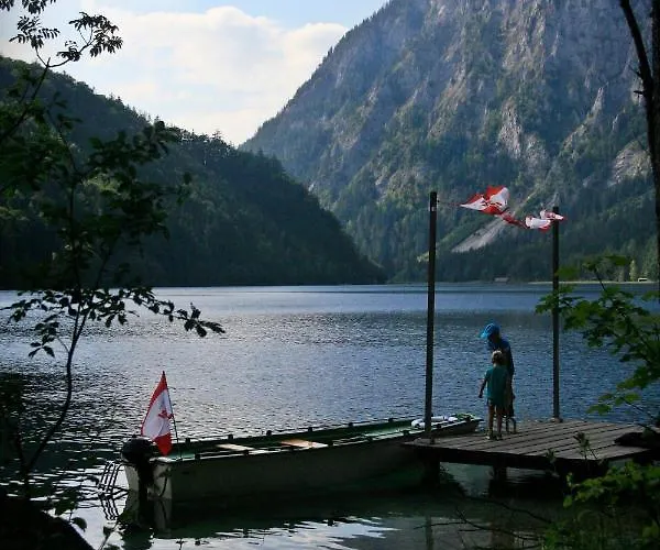 Bed & Breakfast Haus-erzberg 3*