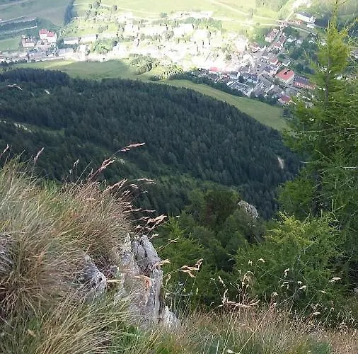 Haus-erzberg Bed & Breakfast